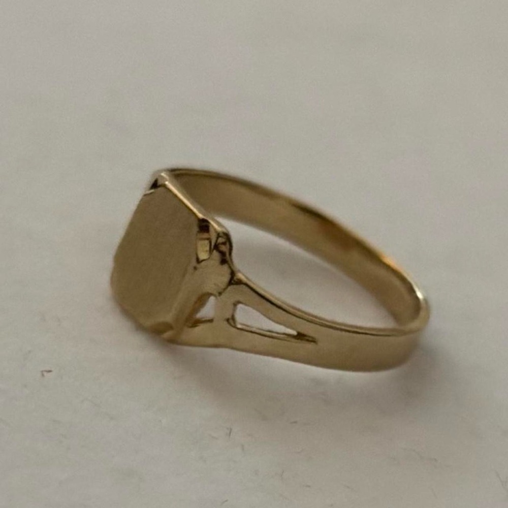 Vintage 10k Solid Gold Unisex Signet Pinky Ring Size 5.75